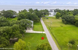 Elliot Avenue, Pass Christian, MS 39571