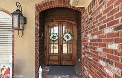 110 Willow Crest Circle, Brandon, MS 39047