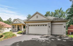 442 Vadnais Lake Drive, Vadnais Heights, MN 55127