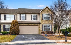 76 BROADWELL LANE, MECHANICSBURG, PA 17055