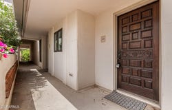 5200 S LAKESHORE Drive, Tempe, AZ 85283