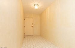 2202 Acacia Park Drive unit: 2208, Lyndhurst, OH 44124