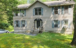 108 Red Shale Road, Hawley, PA 18428