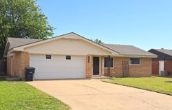 3030 Brooks Dr, Enid, OK 73701
