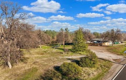 3550 Oasis Road, Redding, CA 96003