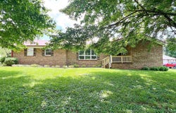3821 Bardstown Road, Elizabethtown, KY 42701