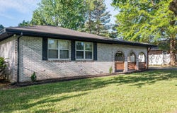 145 Duncan Dr, Paducah, KY 42003