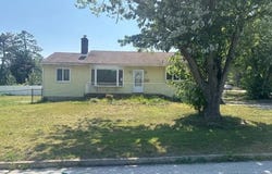 215 4TH AVENUE, WEST BERLIN, NJ 08091