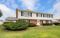 25 Niblick Street, Point Pleasant Beach, NJ 08742