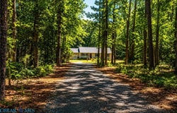 8253 Manor Drive, Gloucester, VA 23061