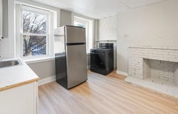 110 Appleton St, Lowell, MA 01852