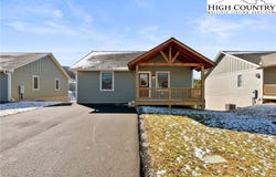 233 Ava Way, Boone, NC 28607