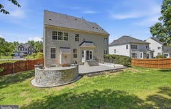 3679 EXPEDITION Drive, TRIANGLE, VA 22172
