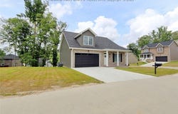 4210 Fairway Crossing, South Charleston, WV 25309