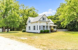 2774 County Line Road, St Pauls, NC 28384