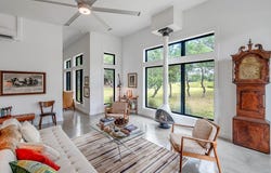 26 Twelfth St, ROCKPORT, TX 78382