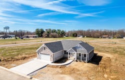 26 Fountain Drive, Covington, IN 47932