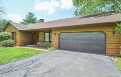 711 Cheshire Road, Troy, IL 62294