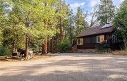 54105 S Circle Drive, Idyllwild, CA 92549