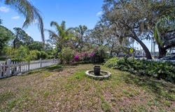 12304 WOODLEIGH AVENUE, TAMPA, FL 33612