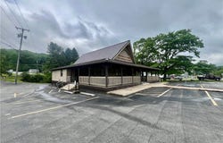 3420 Perry Hwy, Scott Twp - LAW, PA 16101
