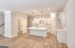 19 Crest Drive, Hartwell, GA 30643