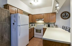366 Notch Lane, Branson West, MO 65737