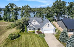 61672 Crystal Beach Drive, Sturgis, MI 49091