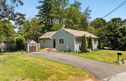 38 Kenmore Rd, Stoughton, MA 02072