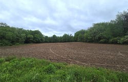 Hermitage Road, Warsaw, NY 14569
