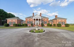 504 Mcdougal Circle, Cheraw, SC 29520