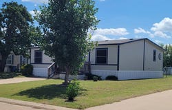 5036 Lake Arlington Rd, Fort Worth, TX 76119