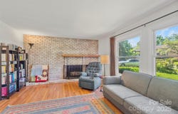 37 Shepard Square, Brevard, NC 28712