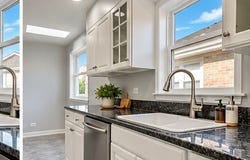 7339 N Oconto Avenue, Chicago, IL 60631