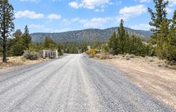SE Davis Way, Prineville, OR 97754