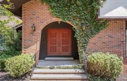 9 Beacon Hill Drive, Warwick, RI 02886