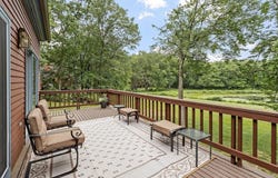 8 Bixby Ln, Westford, MA 01886