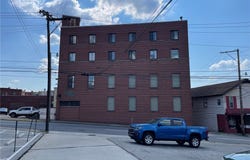 214 7th Street, Parkersburg, WV 26101