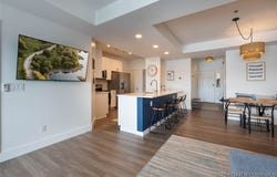 905 E Harbour Towne Drive unit: 905 E, Lake Ozark, MO 65049
