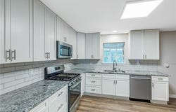 725 Anderson Walk, Marietta, GA 30062