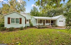 104 W Conyers Street, St. Marys, GA 31558