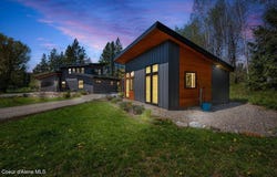 10130 W Pine St, Sandpoint, ID 83864