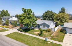 8316 N MARABOU DR, Hayden, ID 83835