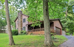 1724 N Ridgeway Drive, Ellettsville, IN 47429