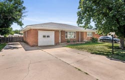 2222 N Chestnut Drive, Pampa, TX 79065