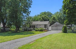 5618 Reeds Road, Mission, KS 66202