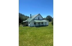 9330 Carsonville Rd, Independence, VA 24348