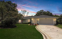 21605 KING HENRY AVENUE, LEESBURG, FL 34748