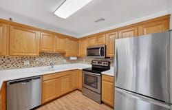 10111 Sutton Drive, Urbandale, IA 50322