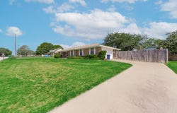 403 E Charles Street, Decatur, TX 76234
